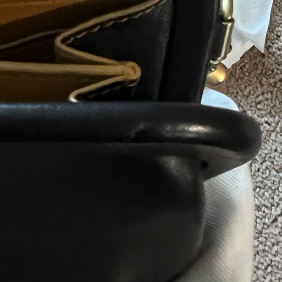 Kiss lock Coin Case - Picture 9 of 9